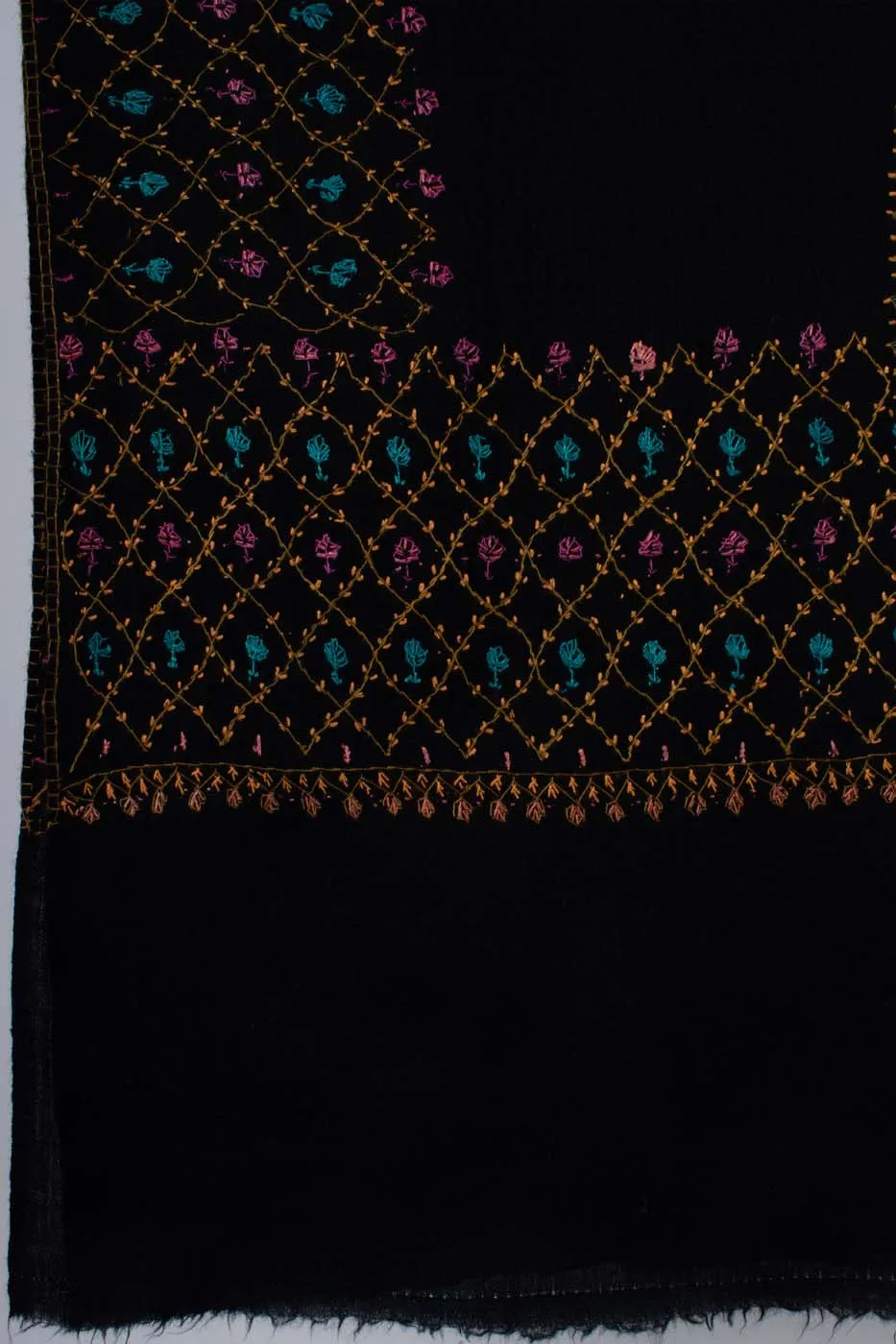 VEHARI - 40x80"