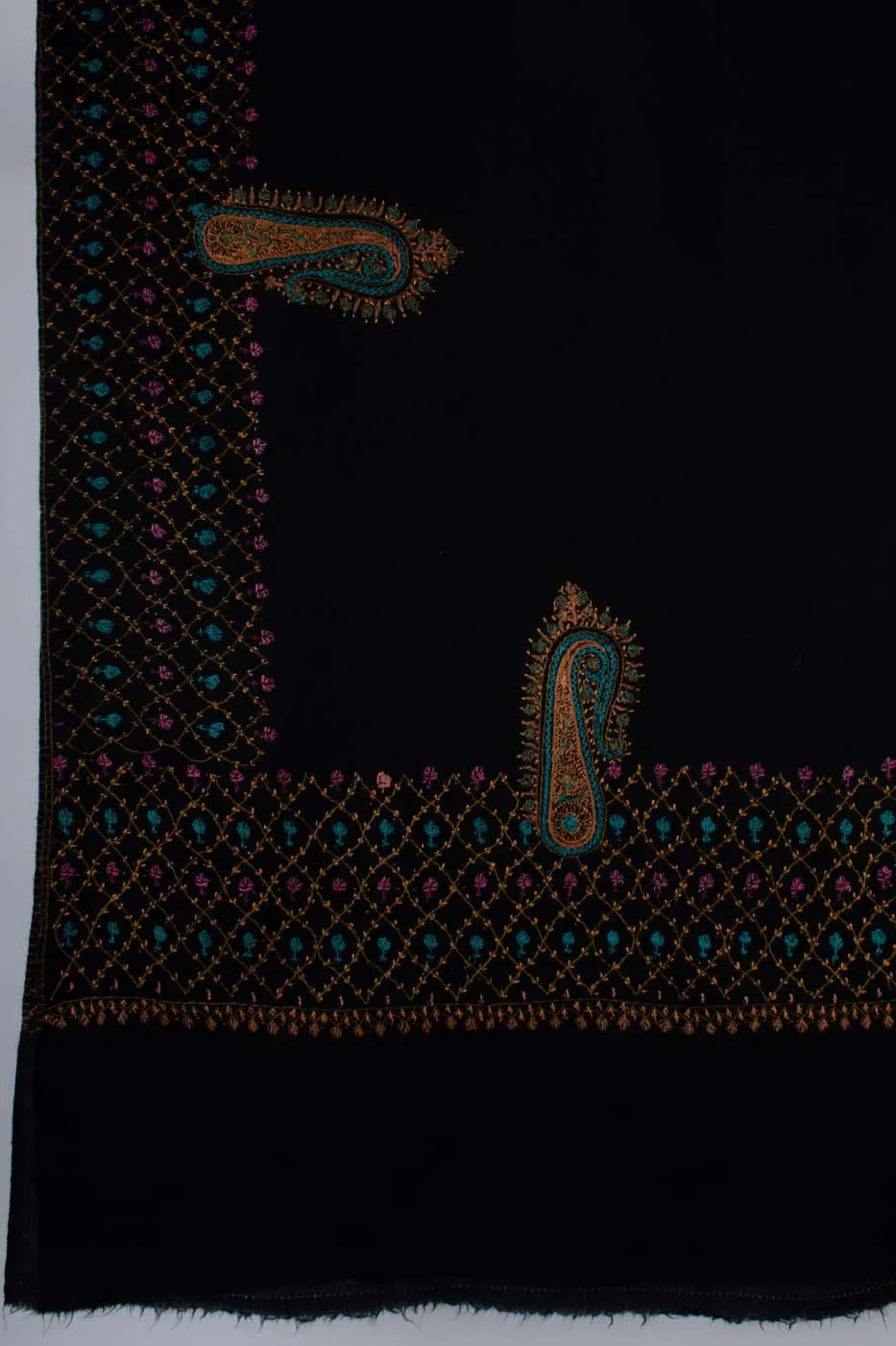 VEHARI - 40x80"